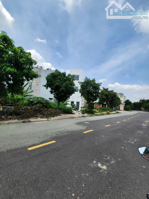 3,1Tỷ TL🔥Bán Đất 66m2 KDC cách Thủ Đức 6km, p.Tân Đông Hiệp, Tp.Dĩ An - 3