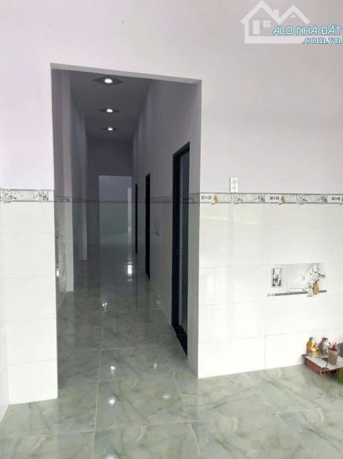 Nhà vừa mới sửa sang xong sang lại với giá 800 triệu, hẻm 1 sẹc Thới Tam Thôn 17, Hóc Môn - 3