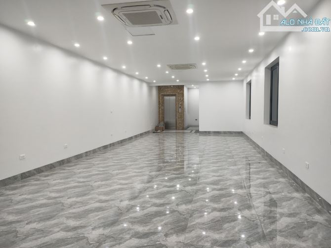 Bán Tòa Nhà MP Hồng Tiến Long Biên 230m² 9 Tầng 1 Hầm MT 8m Doanh Thu 400Tr/Th – 139.9Tỷ