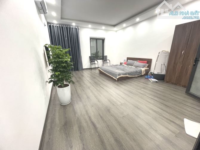 LÔ GÓC - 3 MẶT THOÁNG - NGÕ 396 XÃ ĐÀN - 3