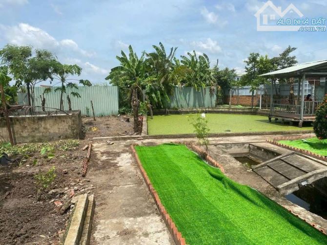 Bán Biệt thự nhà + vườn ấp Lộc Tiền, Xã Mỹ Lộc, Cần Giuộc: 1032m2 - 3