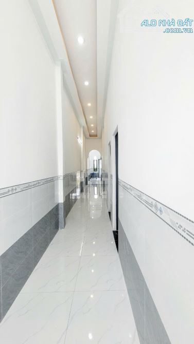 Bán nhà mặt tiền đường nhựa Ấp Lộc Hậu, xã Mỹ Lộc, Cần Giuộc: Dt 161m2; 5x33m - 3