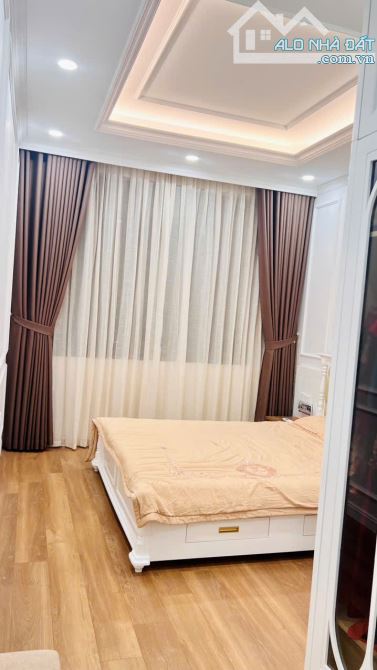 Cho thuê chung cư BRL 25 Lê Văn Lương, 3 phòng ngủ, đủ tiện nghi tân cổ điển. - 4