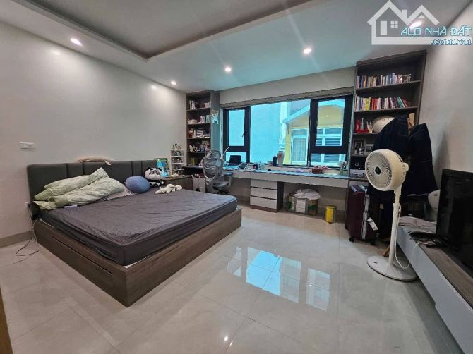 Nhà đẹp mới 7 tầng thang máy phân lô Mạc Thái Tổ, 65m2 x mtiền 5m, Kdoanh + CTY. Giá 33 tỷ - 4
