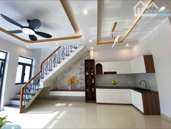 Kinh Doanh gỗ thất bại, Chị gái bán căn nhà 100m2 Tâm huyết mới hoàn thiện ngay Đồng Khởi - 4