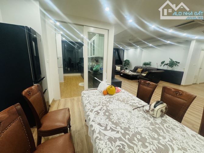 BÁN GẤP CĂN GÓC CC TSQ NGUYỄN VĂN LỘC, 225M/4 NGỦ- GIÁ NHỈNH 12 TỶ, FULL NỘI THẤT - 4