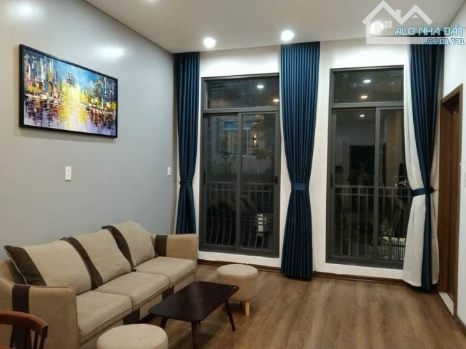 TOÀ CĂN HỘ ĐƯỜNG THI SÁCH - VỊ TRÍ TTTP SÁT SÂN BAY - DÒNG TIỀN GẦN 50TR/ THÁNG - GIÁ 11,X - 4