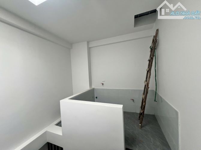 bán nhà hữu hòa giá 4.5 tỷ - nhà mới 4 tầng 1 tum, full nội thất cơ bản - 4