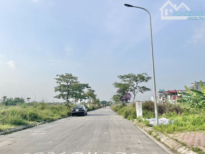 DUY NHẤT LÔ ĐẤT TRỤC 30M - PHÂN LÔ ĐỐNG CHUỐI, HÙNG VƯƠNG - GIÁ CHỈ 4,2 TỶ - 4