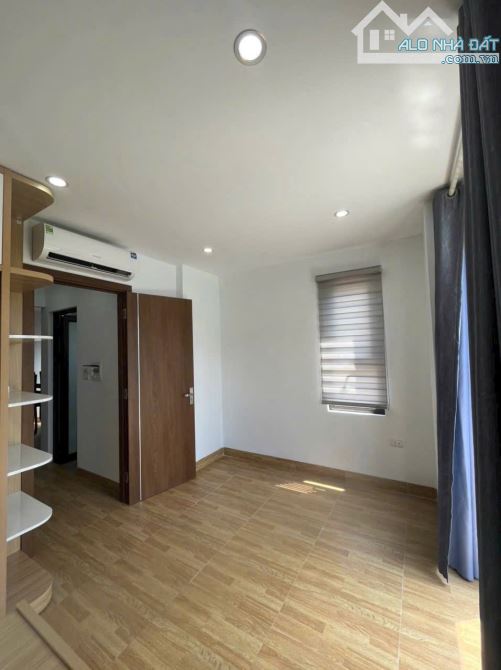 Bán nhà phúc lợi, 42m2 lô góc, giá tốt - 4