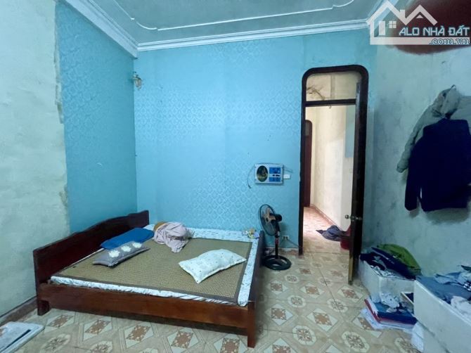 Bán nhà Kim Đồng , ngõ ba ngác , sau nhà ra mặt phố ô tô tránh , dt 57m x 3T x 9,3 Tỷ - 4