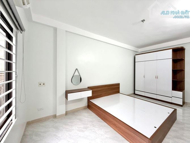 BÁN GẤP NHÀ ĐẸP VĨNH TUY MT RỘNG NGÕ THOÁNG 32M5T 6,95 TỶ. - 4