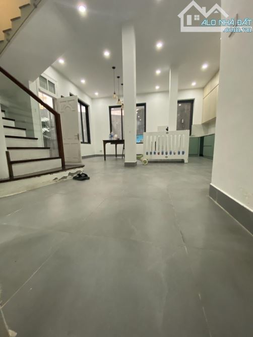 Hót, Nhà phân lô ô tô, 160m2, 3 tầng, 3 phòng ngủ, Hoàng Văn Thái, Thanh Xuân. 42,1 tỷ. - 4