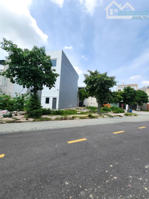 3,1Tỷ TL🔥Bán Đất 66m2 KDC cách Thủ Đức 6km, p.Tân Đông Hiệp, Tp.Dĩ An - 4