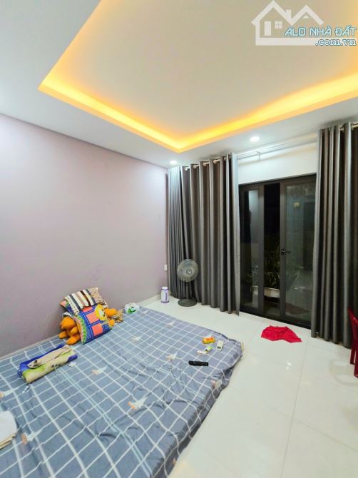 Nhà 4 Tầng sang xịn Mịn ngay đường 882 Phú Hữu Thủ Đức 6ty35 - 4