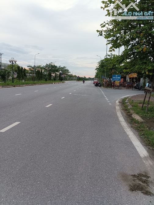 Bán Đất- Lạc Nông(Mai Đình-Sóc Sơn) 85M2 Full Thổ Cư- 3Tỷ- Đường Thông Ô Tô - 4