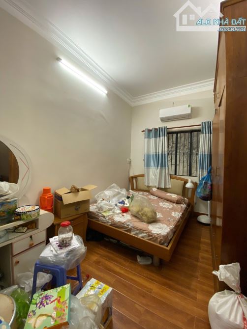 Nhà bán: đường Tân kỳ Tân Quý.Q Tân Phú. DTSD 168m2. 2 tầng. Giá 16 tỷ - 5