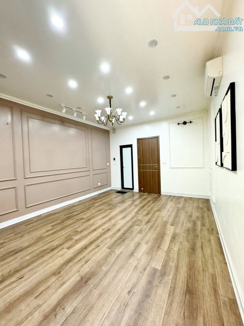 Nhà đẹp dân xây 5 tầng, 46m, gần VINCOM Nguyễn Chí Thanh, Cầu Giấy - 5