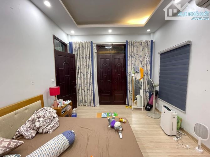BIỆT THỰ SÂN VƯỜN PHỐ TRUNG LIỆT ĐỐNG ĐA - 96m X4 TẦNG - MT 4.5m - GIÁ: 15.6 TỶ - 5