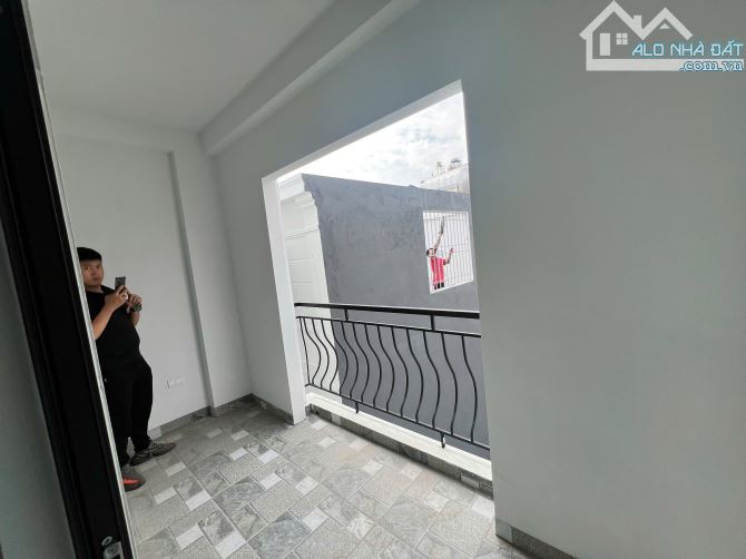 bán nhà hữu hòa giá 4.5 tỷ - nhà mới 4 tầng 1 tum, full nội thất cơ bản - 5