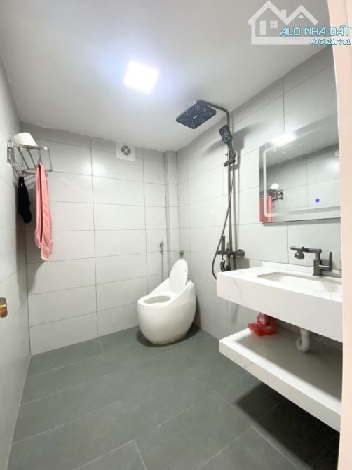 Bán nhà đẹp long lanh như cung điện thu nhỏ, lô góc xây 4 tầng x 53m2 quận Đống Đa - 5