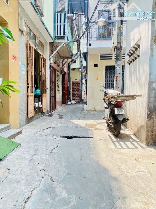 BÁN NHÀ 2 TẦNG - 2 MẶT HẺM ĐƯỜNG NGÔ GIA TỰ, Q10 - DTCN 41M2 - GIÁ 5,9 TỶ - 5