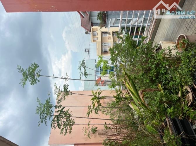 Nhà MẶT TIỀN 4 tầng, đường LÊ THỊ RIÊNG, Phường Thới An, Q12, dt 90m2 (5mx18m),💰7,8Tỷ - 5