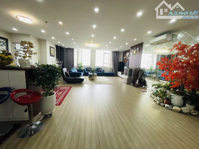 Căn hộ Tòa 143 Hạ Đình, Căn Góc, 206m² × 4 ngủ + 4 wc, Nội Thất Sịn Sò, Giá siêu rẻ. - 5