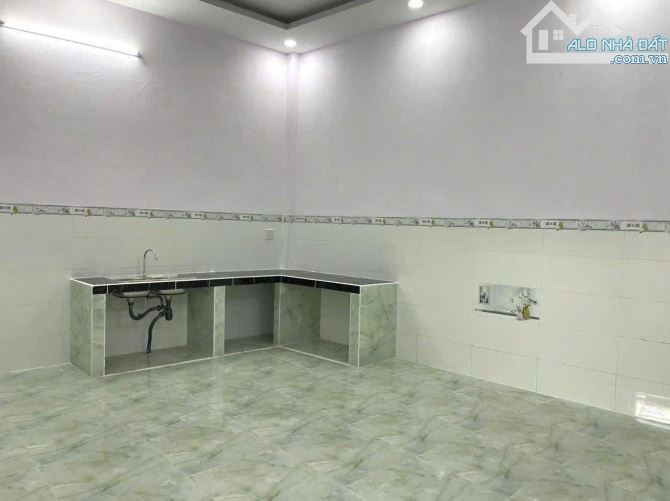 Nhà vừa mới sửa sang xong sang lại với giá 800 triệu, hẻm 1 sẹc Thới Tam Thôn 17, Hóc Môn - 5