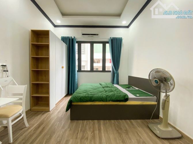NHÀ PHỐ KHU NAM LONG QUẬN 12 CHỈ 6 TỶ- 4 TẦNG 4PN- DT 70m2 (4x17,5) HXT 8M DÂN TRÍ CAO - 5