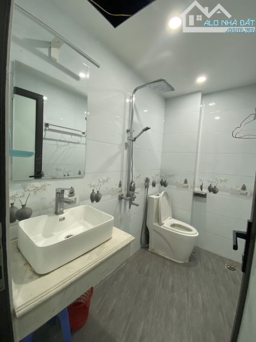 🔥🔥BÁN NHÀ 5 TẦNG XUÂN PHƯƠNG - DT 38M2 - Ô TÔ ĐỖ CỬA - KINH DOANH - GIÁ CHỈ 6.95 TỶ🔥🔥 - 5