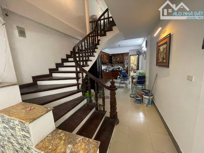 BÁN NHÀ PHỐ NAM ĐỒNG ĐỐNG ĐA 85m X5 TẦNG - MT 3.8m - GIÁ: 13.5 TỶ - 6