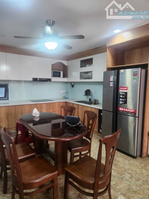 NHÀ 3 TẦNG MÊ LỆCH ĐẸP - FULL NỘI THẤT - GẦN SÁT BIỂN - PHAN PHU TIÊN - THANH KHÊ - 6