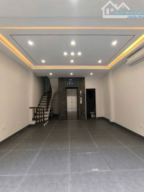 💎 NHÀ ĐẸP  MỚI  TINH – 7 TẦNG THANG MÁY – 10M RA NGÕ Ô TÔ TRÁNH –  Ở NGAY – GIÁ NHỈN 8 TỶ - 6