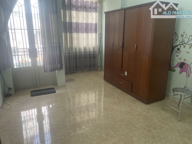 Bán nhà Hẻm ô tô tránh khu quân đội Văn Chung Tân Binhg 47m2 3 tầng vuông A4 nhỉnh 7 tỷ - 6