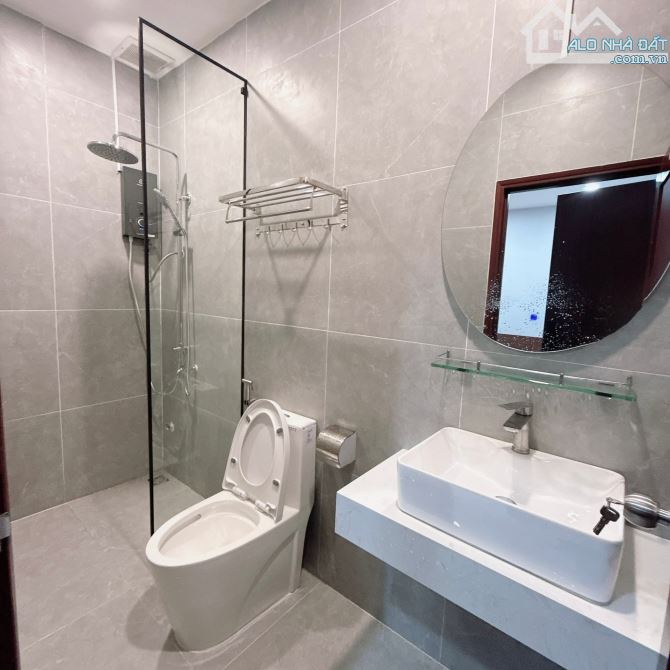 CHDV cực kỳ đẹp, hệ thống camera giám sát cực kỳ xịn xò, hệ thống cửa vân tay - 6