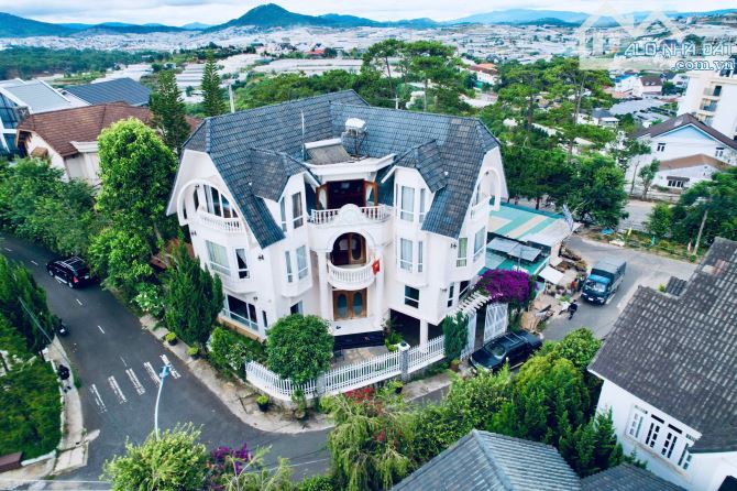 Bán ăn biệt thự nghỉ dưỡng đẹp tại Đà Lạt 285m2 sổ riêng khu sang xịn đường rộng rãi - 6