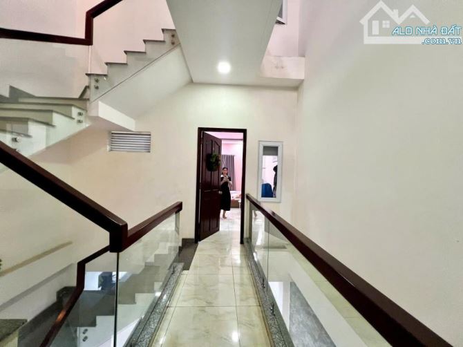 Bán nhà Tân Phú-Hẻm ô tô 7M-Giáp Tân Bình-Khuông Việt-P.Phú Trung-95m2-4,4x22-3tầng - 7