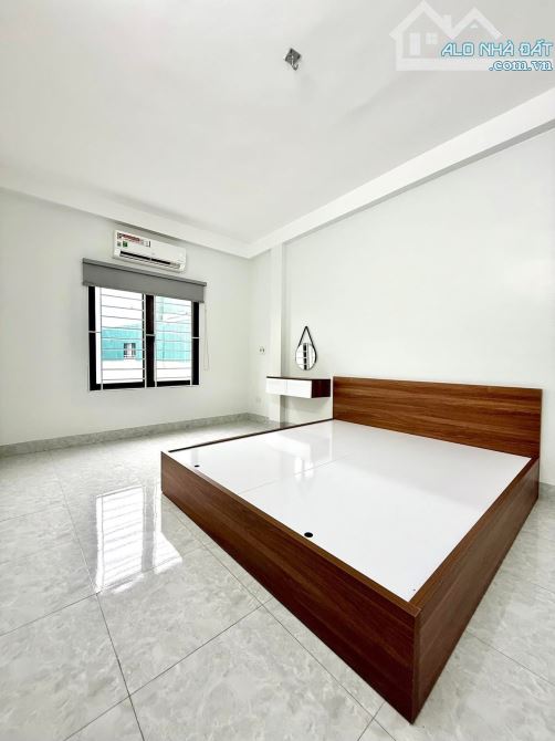 BÁN GẤP NHÀ ĐẸP VĨNH TUY MT RỘNG NGÕ THOÁNG 32M5T 6,95 TỶ. - 7