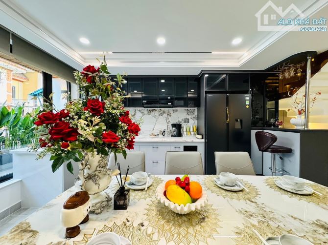 Nhà đẹp giá ngộp đường Số 8,Tân Quy,Quận 7-Giá:5tỷ540/71,3m2(4,6x15,5m)-2 lầu,3PN-Sổ hồng - 7