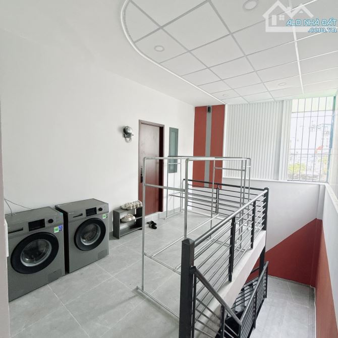 CHDV cực kỳ đẹp, hệ thống camera giám sát cực kỳ xịn xò, hệ thống cửa vân tay - 7
