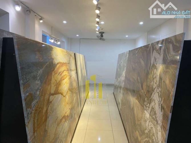 CHO THUÊ TOÀ VĂN PHÒNG MẶT TIỀN 12M- HẦM 4 LẦU GIÁ 100 TRIỆU - 7