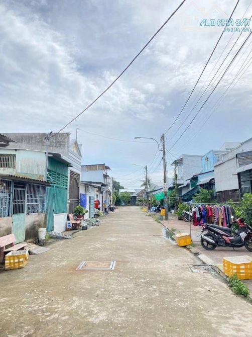 Nhà vừa mới sửa sang xong sang lại với giá 800 triệu, hẻm 1 sẹc Thới Tam Thôn 17, Hóc Môn - 7