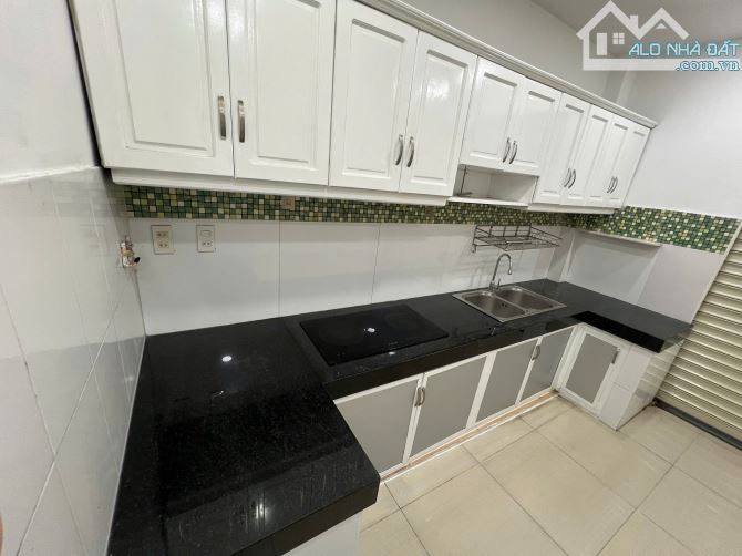 Hàng hiếm P26 Bình Thạnh 4x17m CN 64m2 xe hơi đậu trong nhà HĐT 15tr/tháng gía rẻ  8.4 TỶ - 7