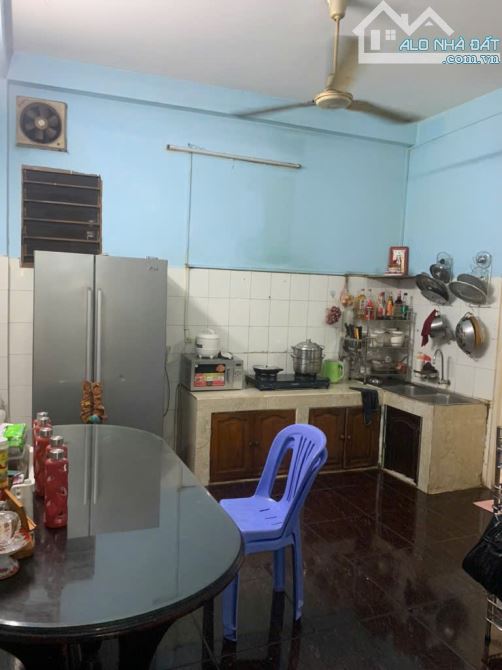 Nhà 2 Tầng ngay Him Lam,Phường Tân Hưng,Quận 7,DT 4.4x18m,4 PN.Chỉ 7.5 Tỷ - 7