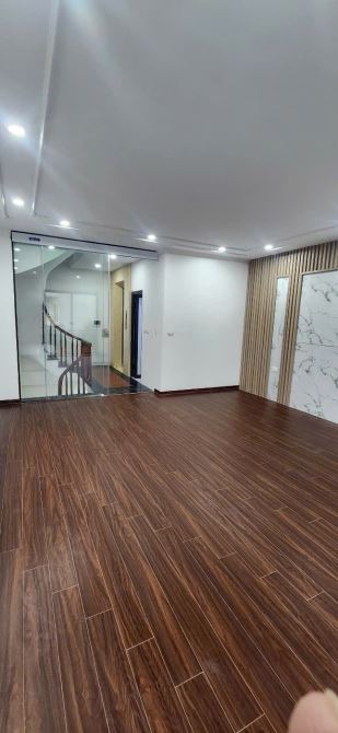 Bá,n Nhà Lại Yên - Hoài Đức, 43.3m2*5Tầng, lô góc, view hồ thoáng mát, đường thông, ôtô đỗ - 7