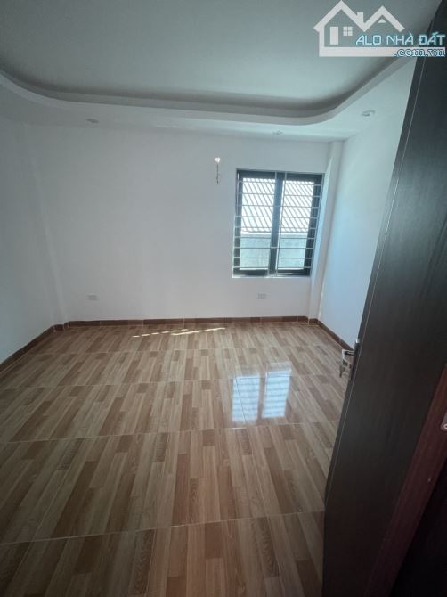 Nhà đẹp Đại Tự 43m2 xây 4 tầng mặt tiền 4.2m tầng 2 phòng gần chợ trường giá 4 tỷ 8 - 8