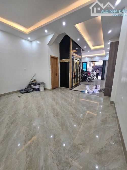Nhà đẹp mới 7 tầng thang máy phân lô Mạc Thái Tổ, 65m2 x mtiền 5m, Kdoanh + CTY. Giá 33 tỷ - 8