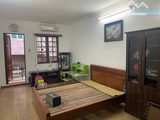 BÁN NHÀ PHỐ NAM ĐỒNG ĐỐNG ĐA 85m X5 TẦNG - MT 3.8m - GIÁ: 13.5 TỶ - 8