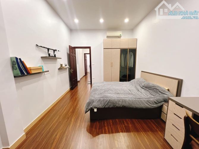 PHÂN LÔ NGUYỄN CHÍ THANH ĐỐNG ĐA 39m X5 TẦNG - MT 3.6m - GIÁ: 12.5 TỶ - 8